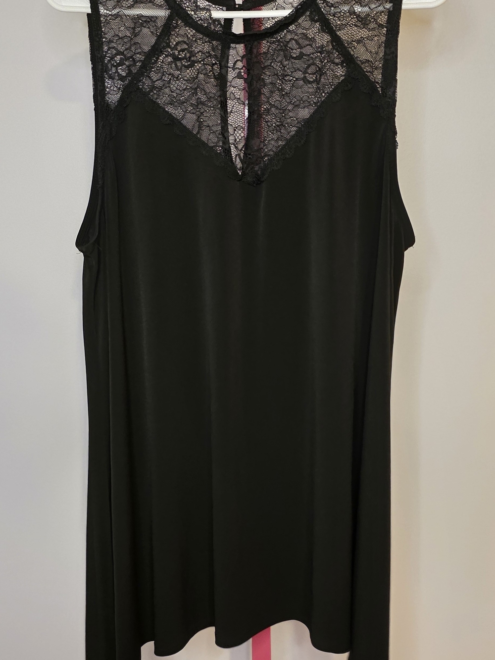 torrid Black Lace Yoke Sleeveless Tank sz 1